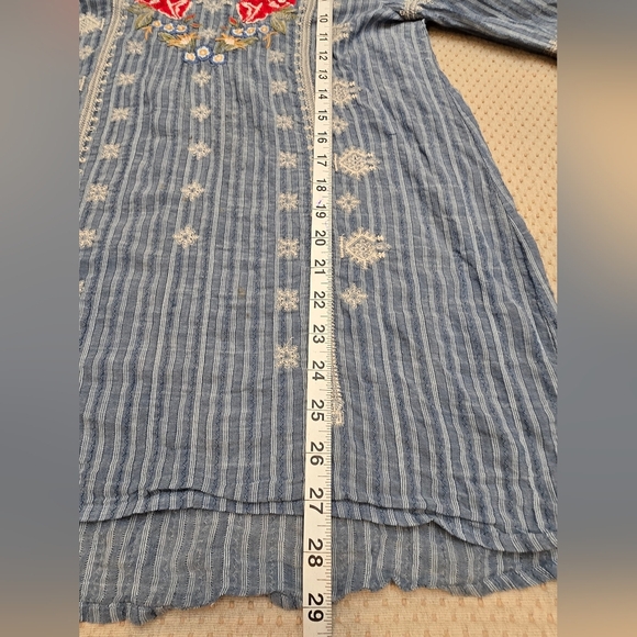 JOHNNY WAS Embroidered Floral Roses Striped Lightweight Blouse Top Size Small - Picture 6 of 10